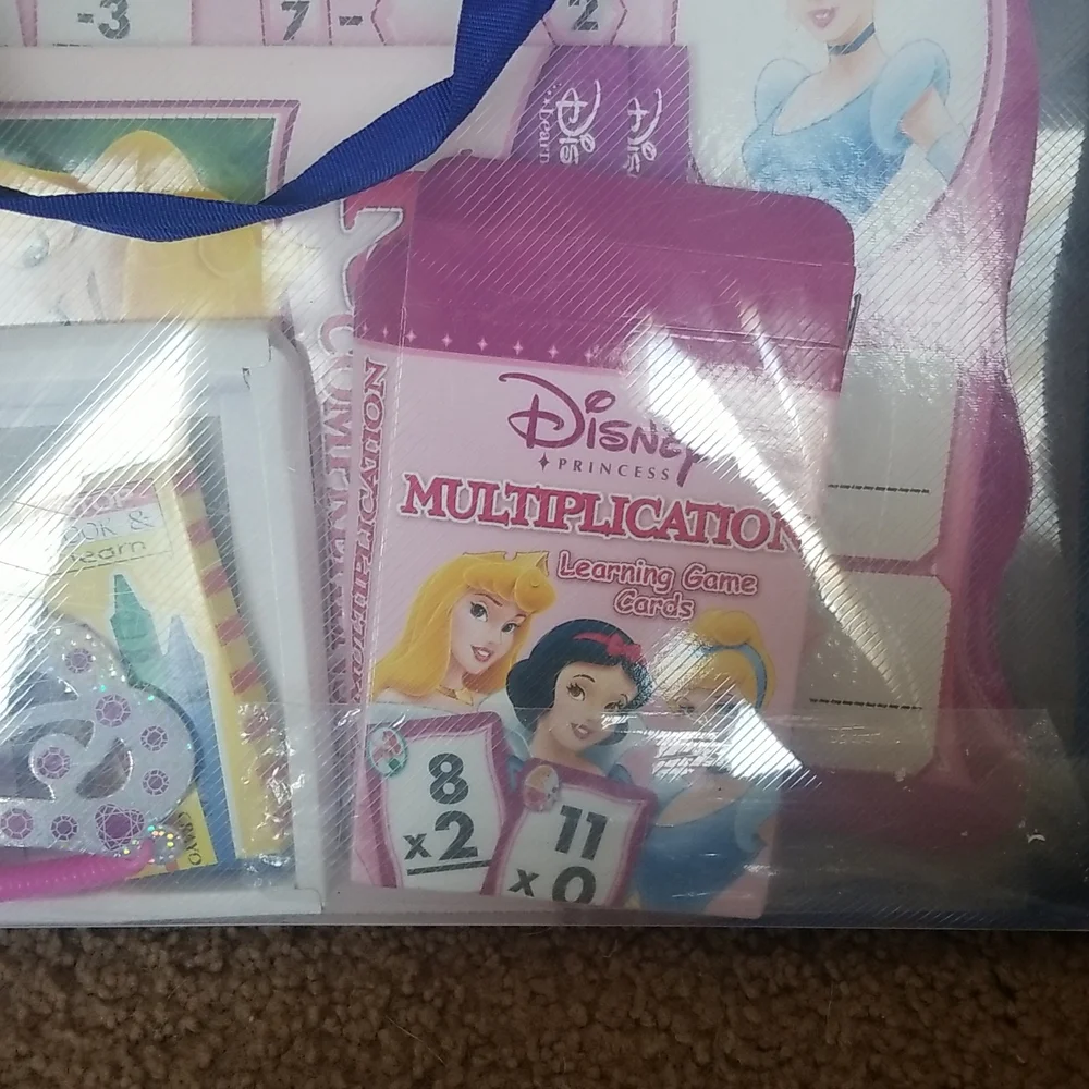 Disney princess learning kit - Picture 2 of 5